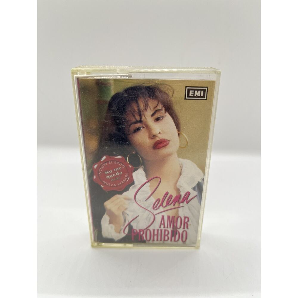 Rare/OOP Selena Amor Prohibido Cassette Tejano Music Feat: Bidi Bidi Bom Bom EMI